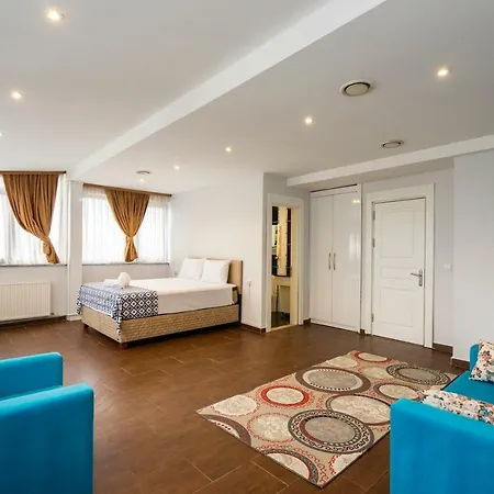 Panda Deluxe Taksim Aparthotel 2*