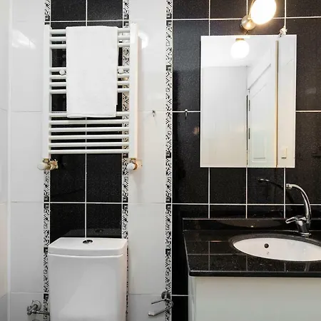 Aparthotel Panda Deluxe Taksim 2*